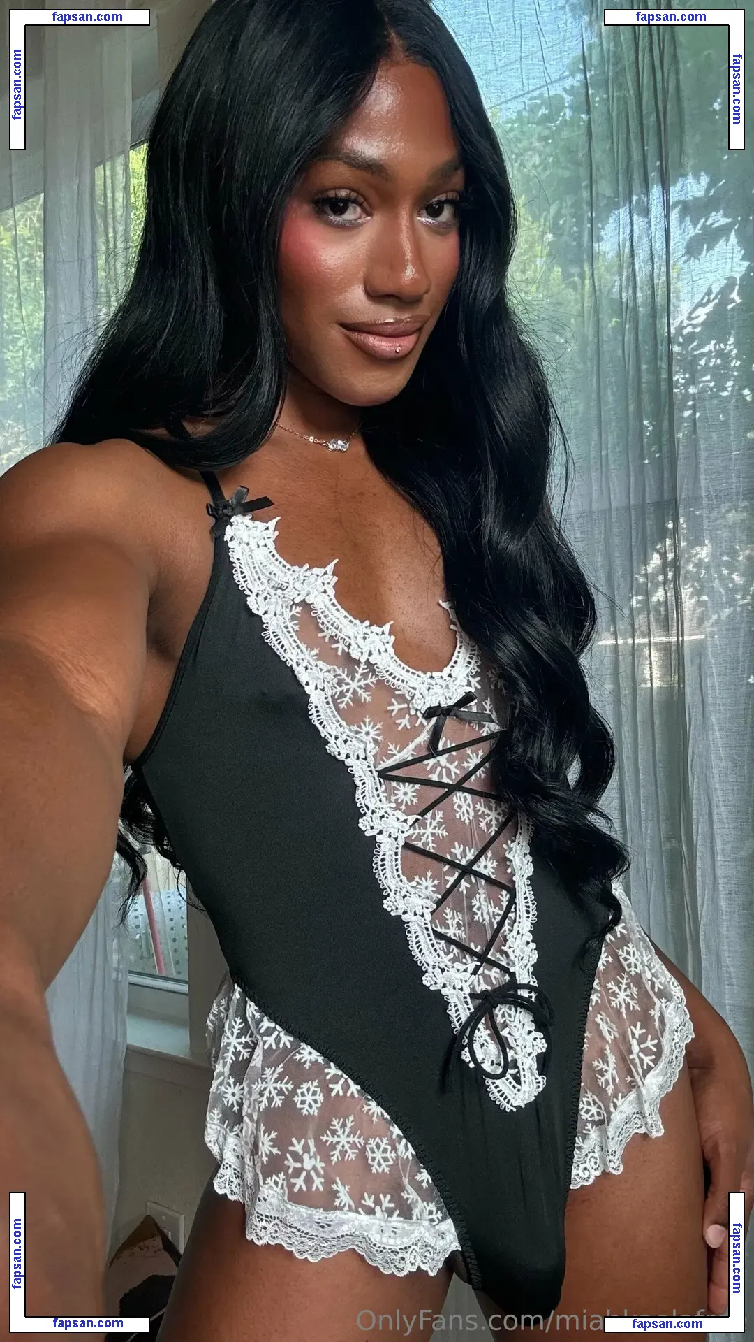 miahkaelafree nude photo #0011 from OnlyFans