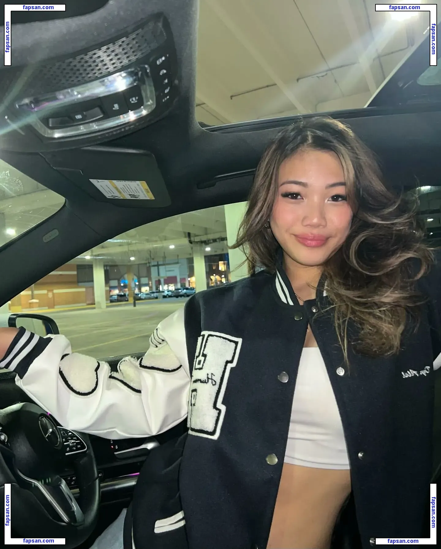 Mialiciouss голая фото #0015 с Онлифанс