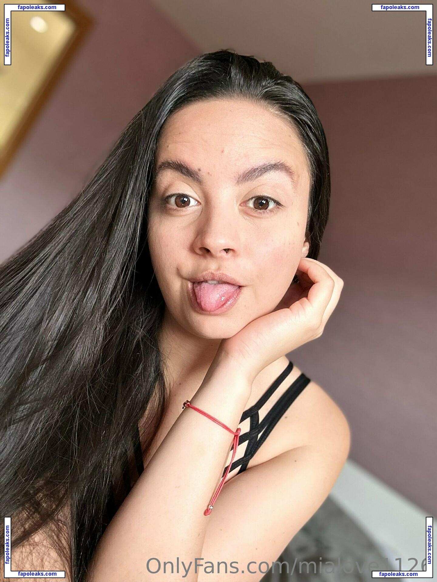 mialove1126 / miaking26 nude photo #0035 from OnlyFans