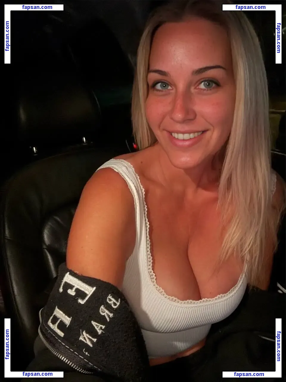 miamidwestxx голая фото #0010 с Онлифанс