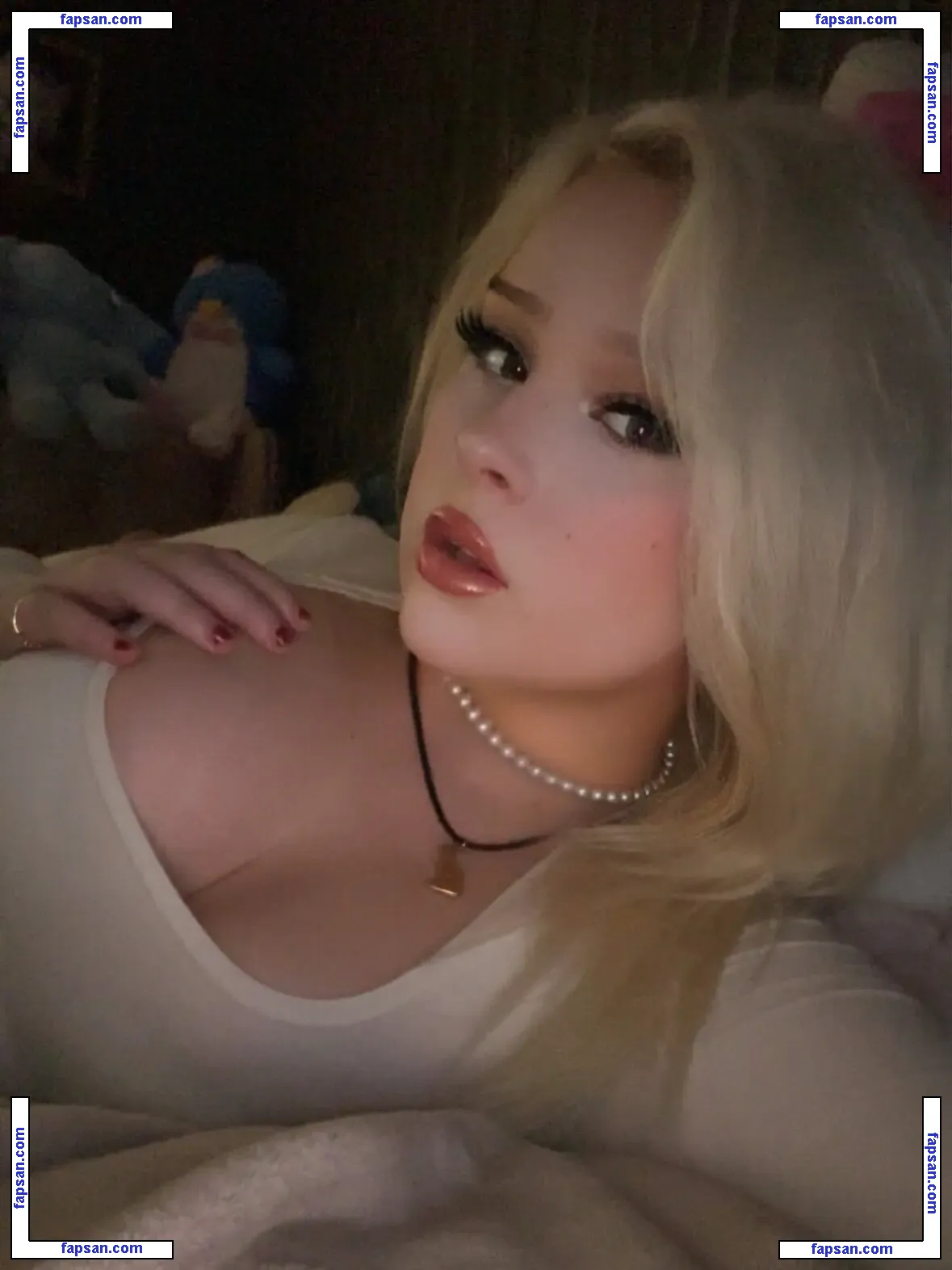 Miaowmiaa голая фото #0001 с Онлифанс