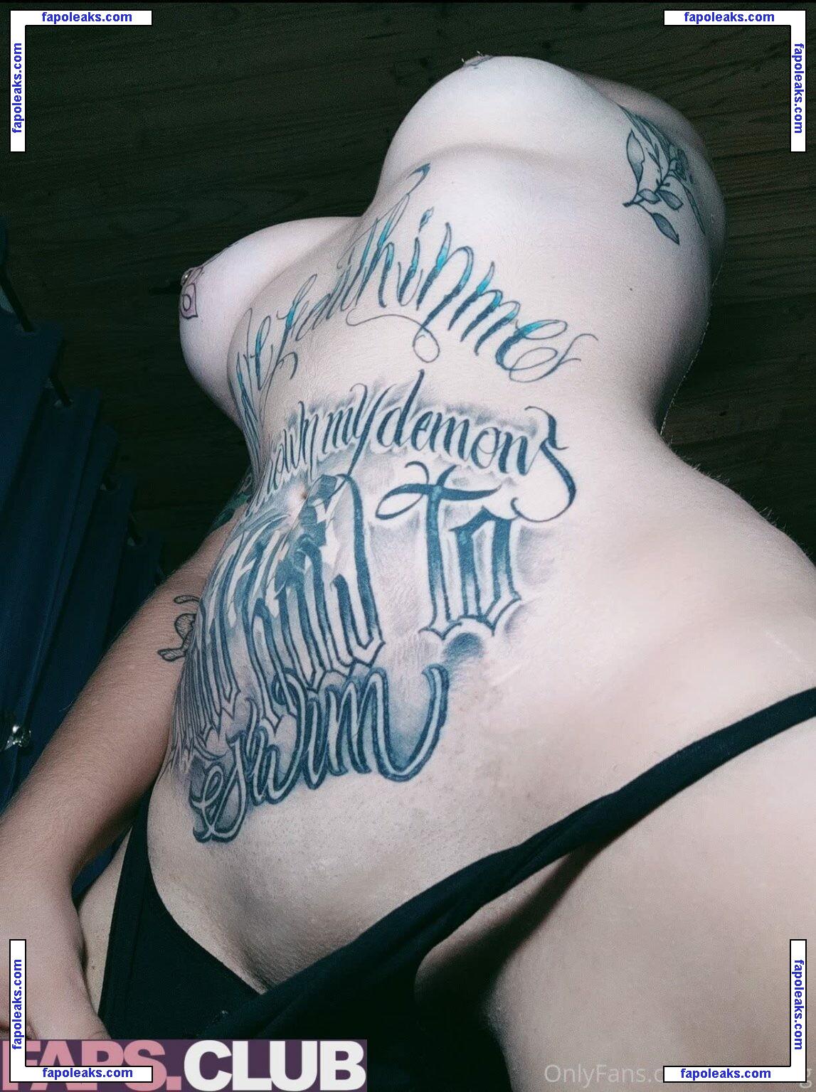 Miaura / bluebelle.sgh / miaurasgh nude photo #0002 from OnlyFans