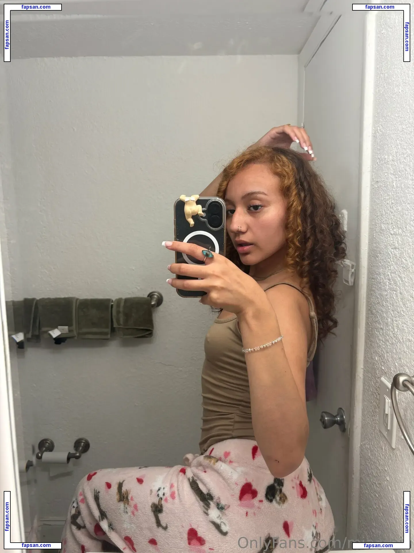 miaxrain nude photo #0026 from OnlyFans