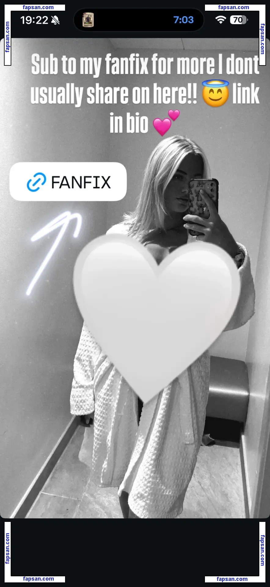 Mic’d Up Issy nude photo #0001 from OnlyFans