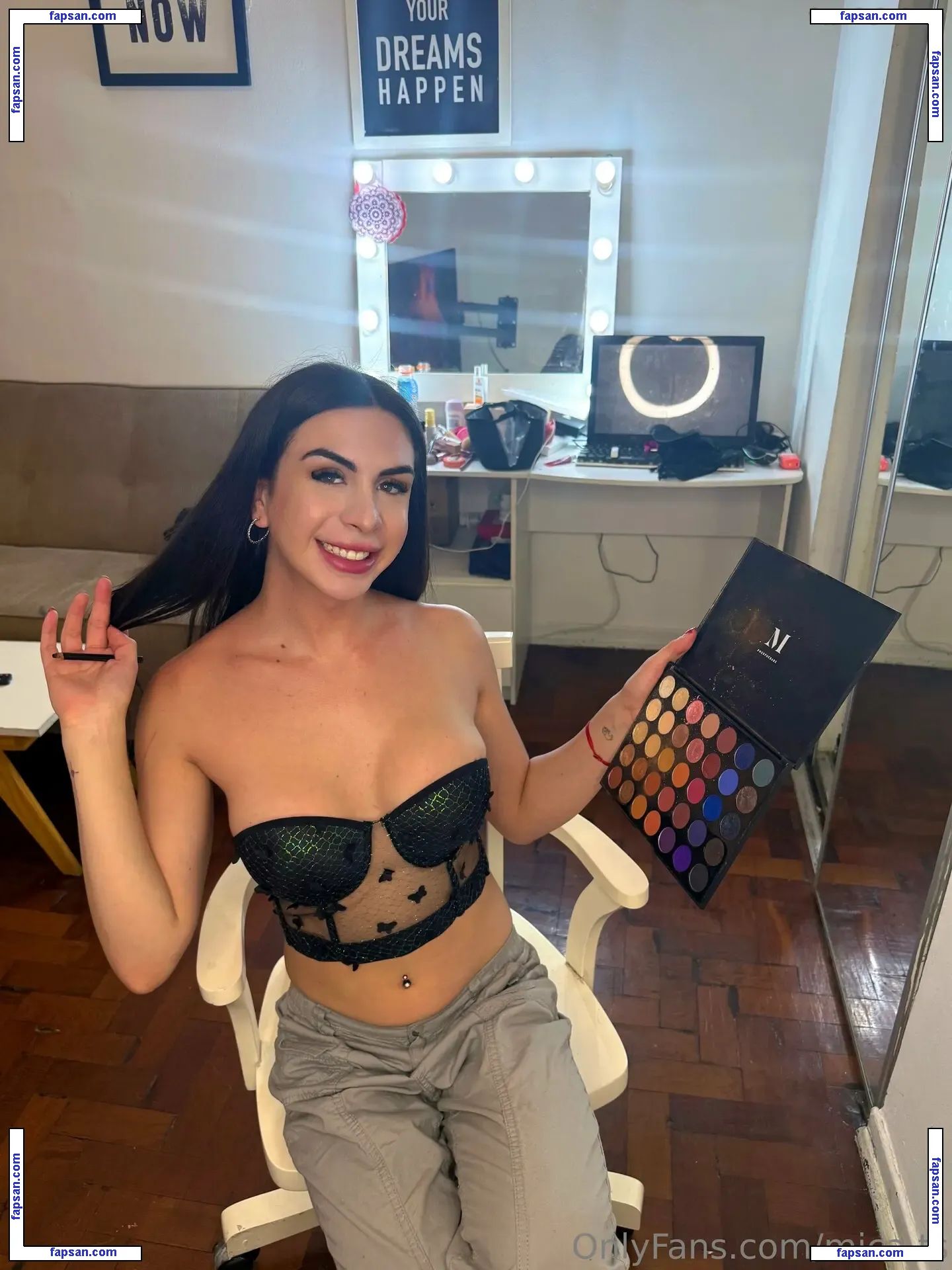 micaelaa.xxx nude photo #0009 from OnlyFans
