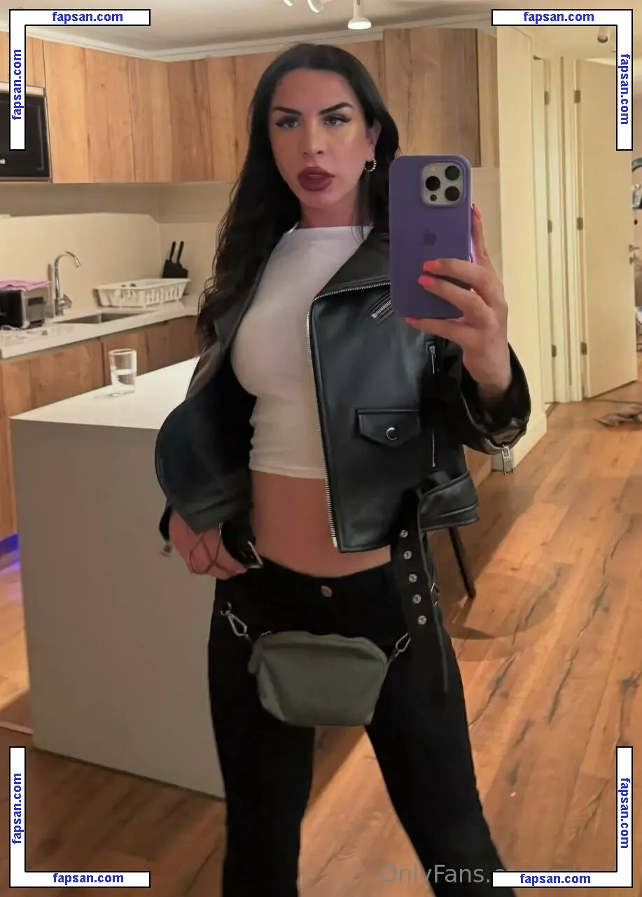 micaelaa.xxx nude photo #0016 from OnlyFans