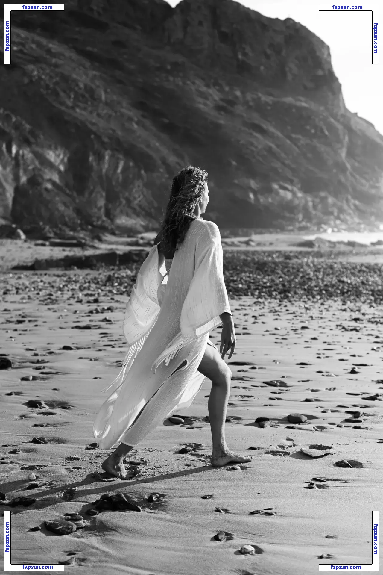 Mich Hoek голая фото #0004 с Онлифанс