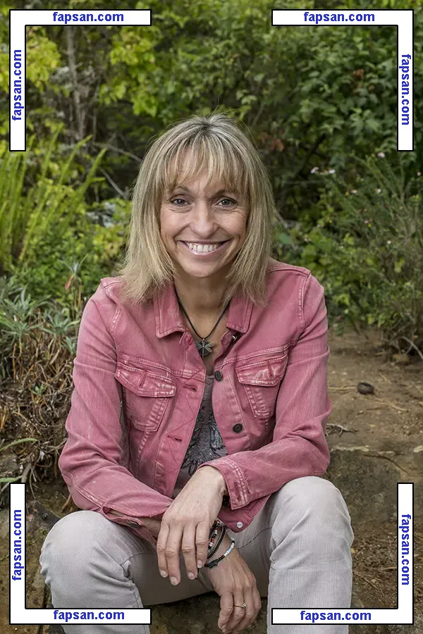 Michaela Strachan Swimming голая фото #0041 с Онлифанс