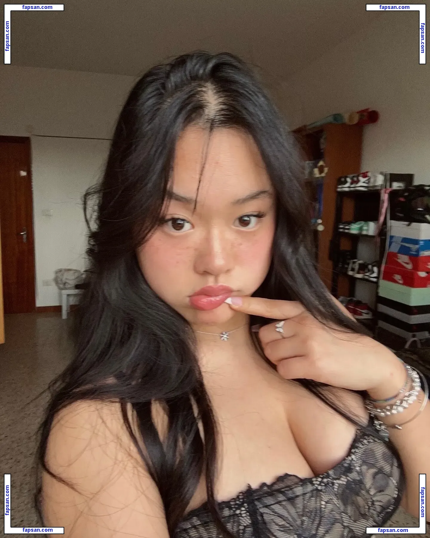 Michela Han nude photo #0005 from OnlyFans