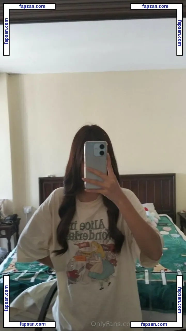 michelle.333_ nude photo #0004 from OnlyFans