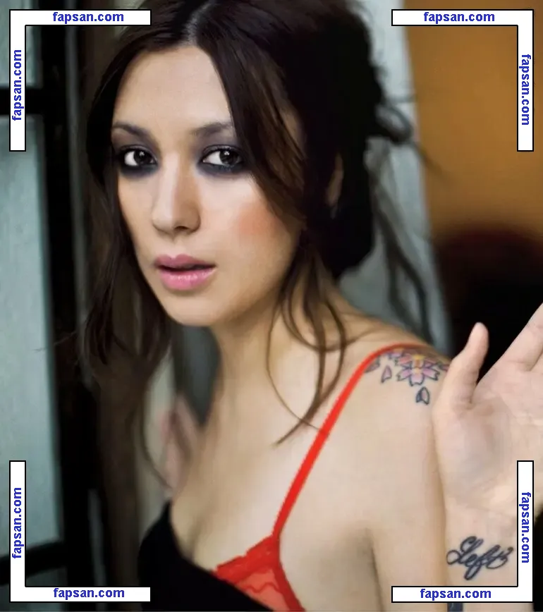 Michelle Branch nude photo #0027 from OnlyFans
