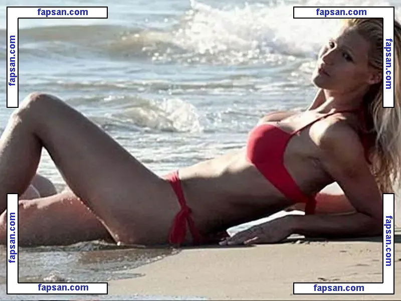 Michelle Hunziker nude photo #1109 from OnlyFans