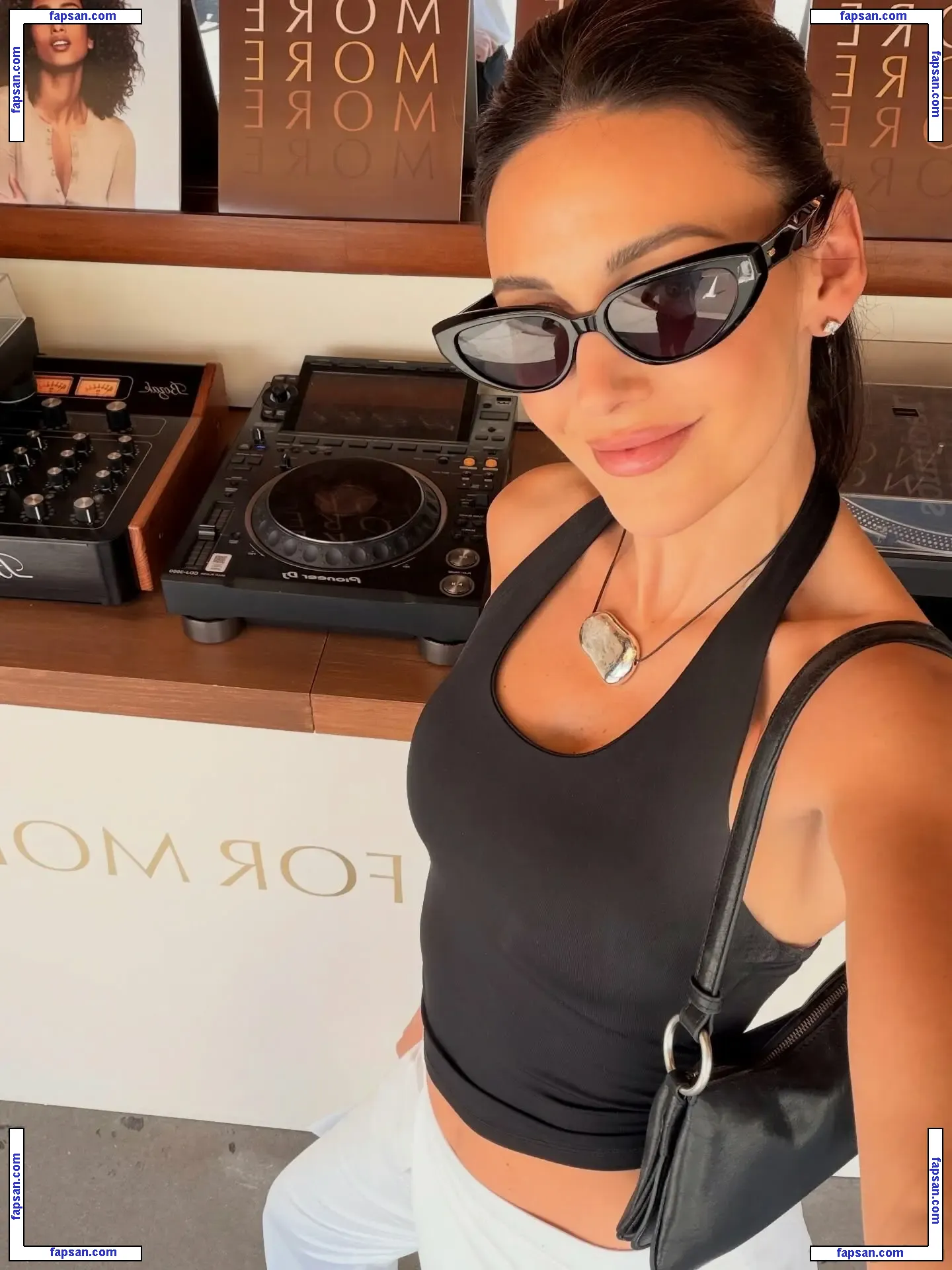 Michelle Keegan голая фото #0443 с Онлифанс