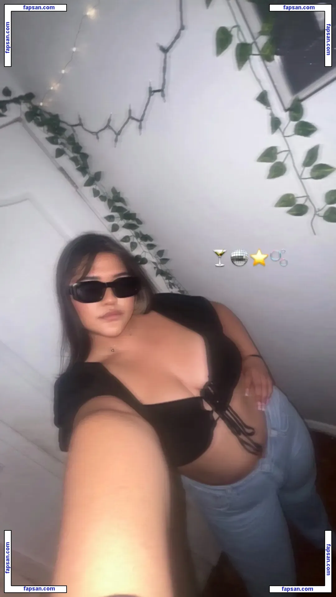 michelle_m23_ голая фото #0024 с Онлифанс