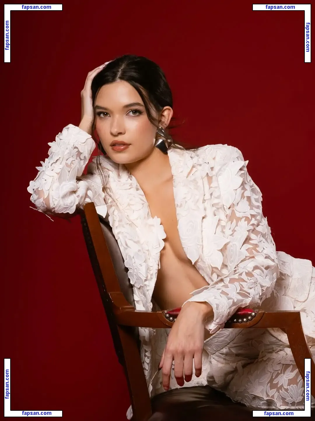 Michelle Mendizábal голая фото #0031 с Онлифанс