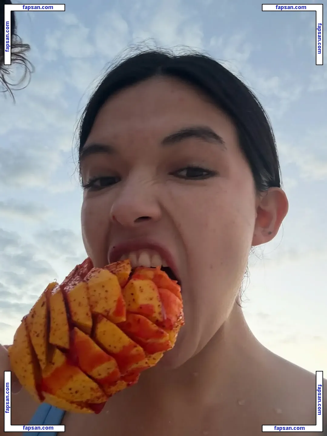 Michelle Mendizábal голая фото #0039 с Онлифанс