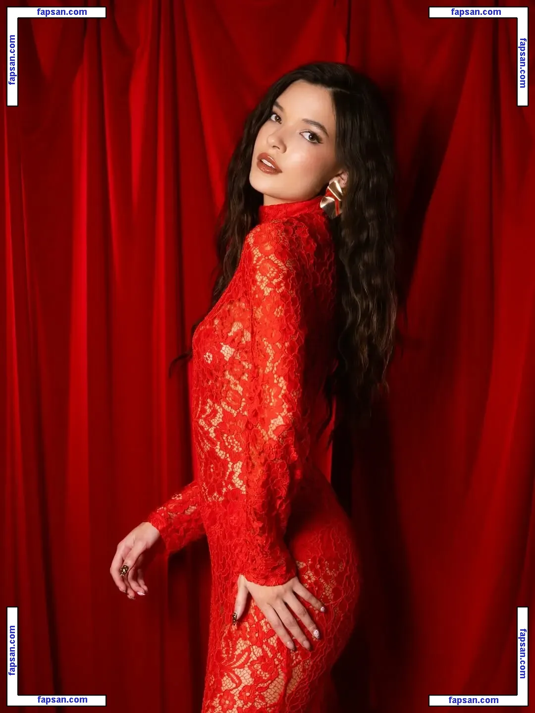 Michelle Mendizábal голая фото #0043 с Онлифанс