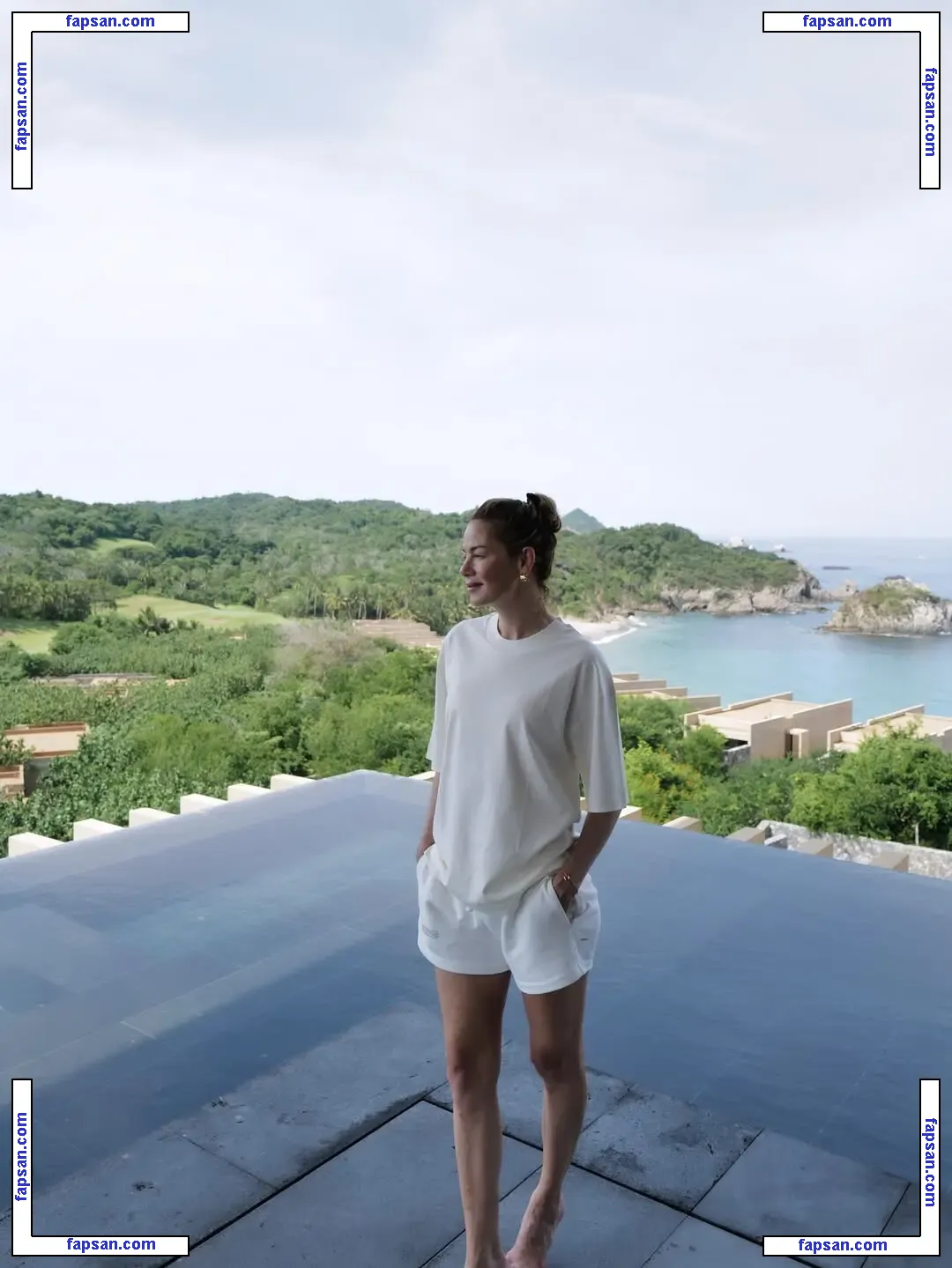 Michelle Monaghan nude photo #0427 from OnlyFans
