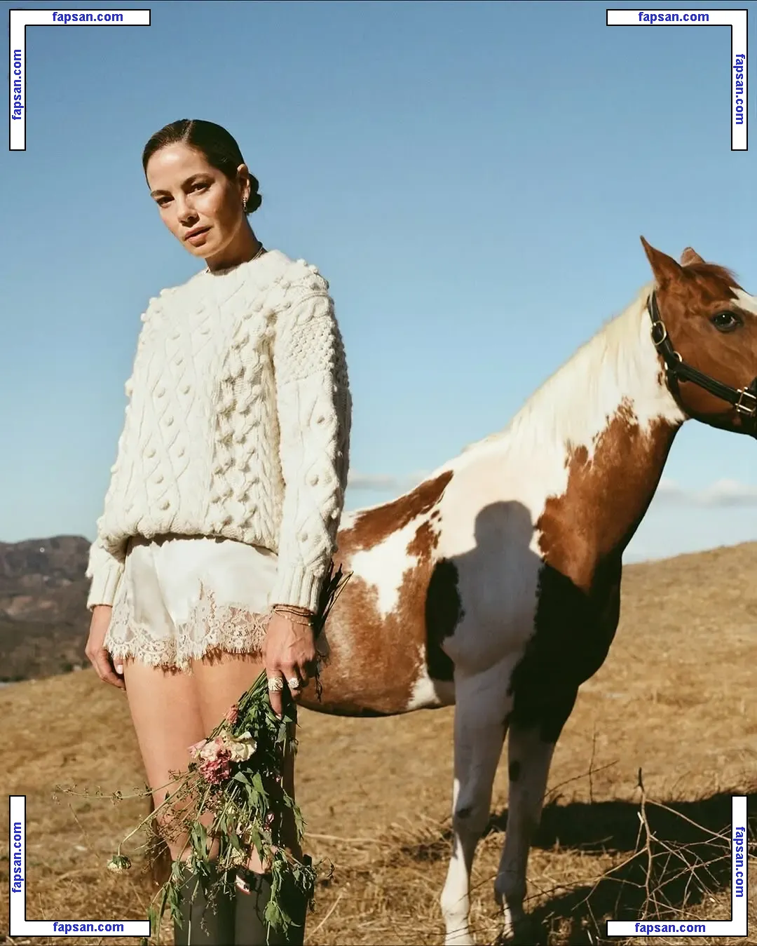 Michelle Monaghan голая фото #0456 с Онлифанс