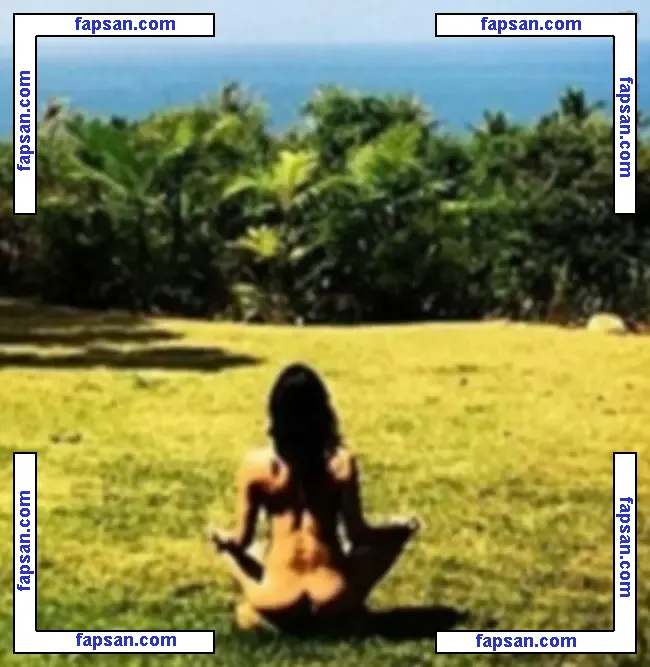 Michelle Rodriguez голая фото #1656 с Онлифанс