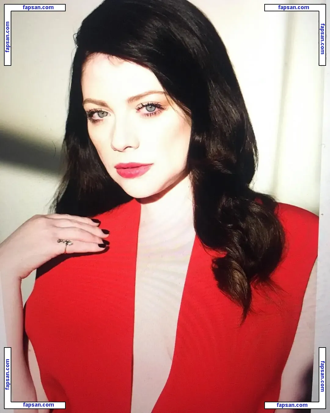 Michelle Trachtenberg nude photo #0153 from OnlyFans