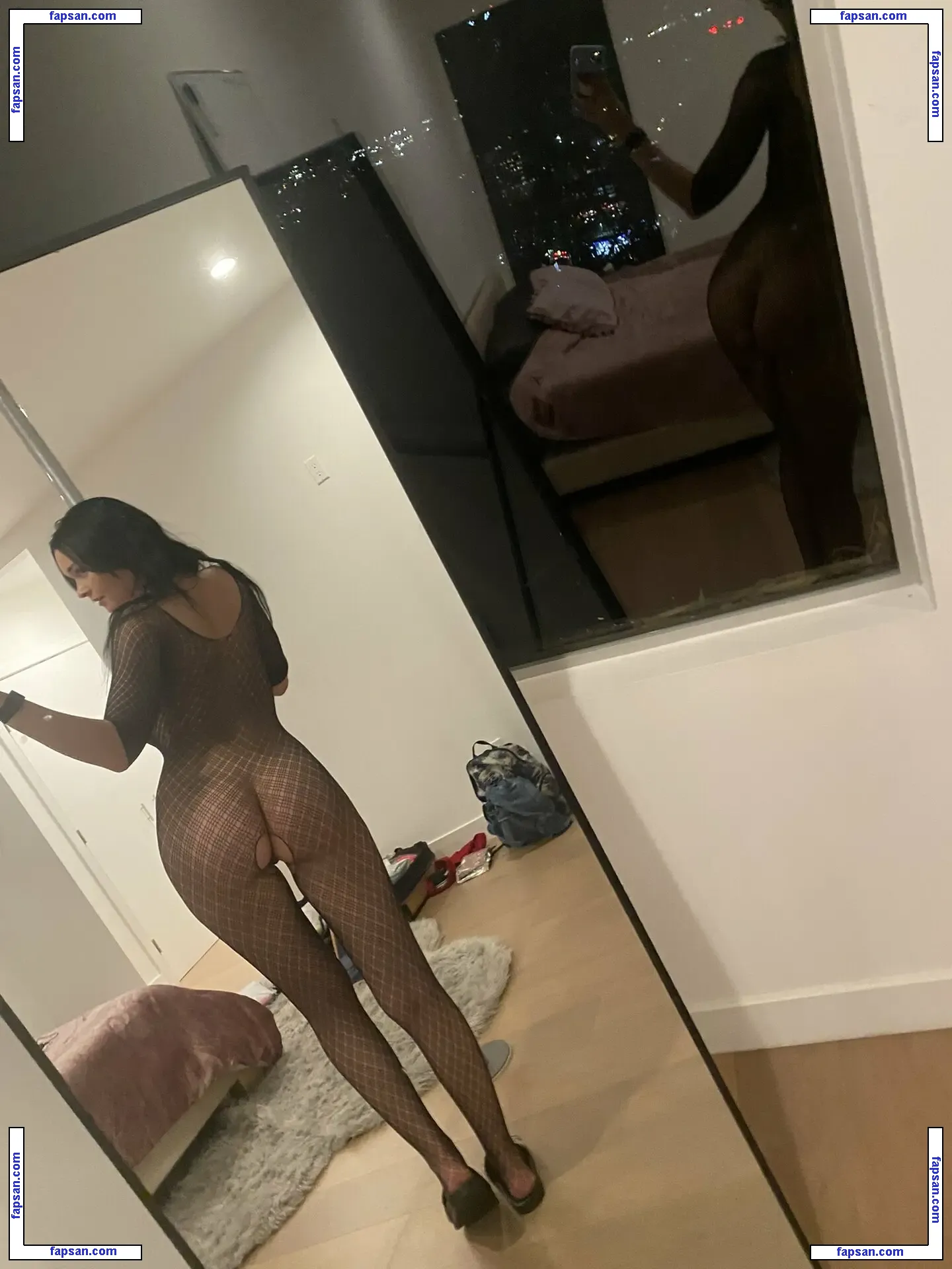 Michelleyroo nude photo #0007 from OnlyFans