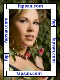 Mickie James голая фото #0055 с Онлифанс