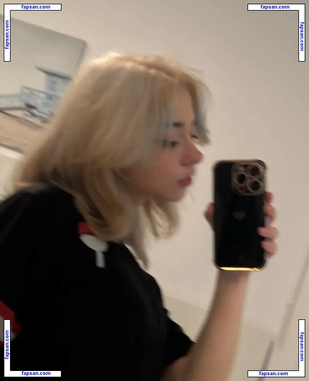 Mictia00 голая фото #0005 с Онлифанс