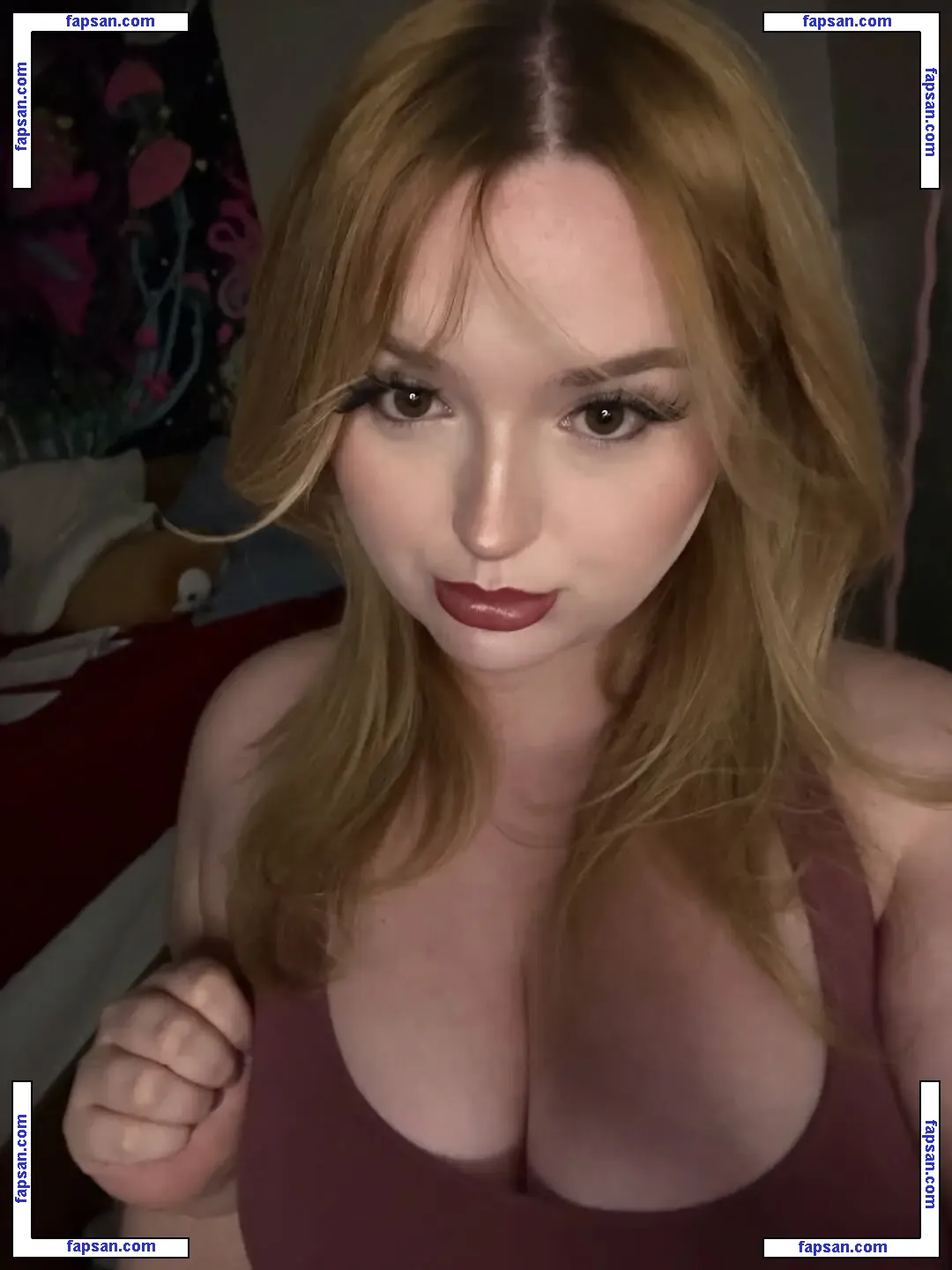 Mik.kayla Mikflower голая фото #0011 с Онлифанс