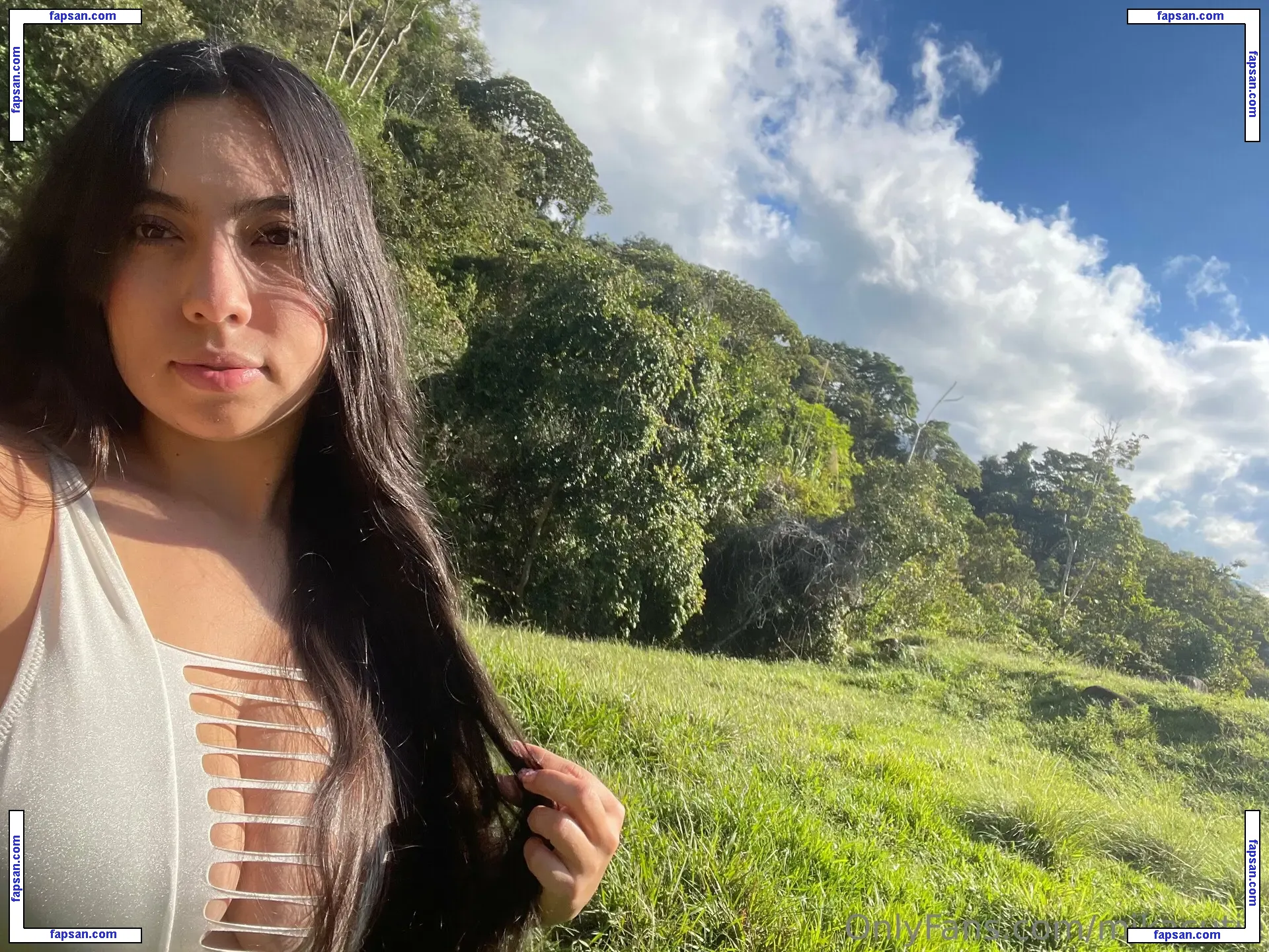 mikacutie голая фото #0063 с Онлифанс