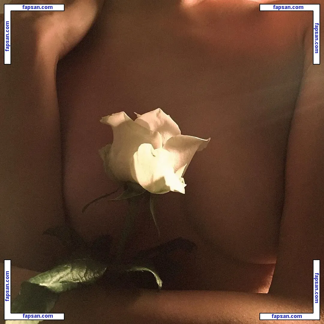 Mikaela Hoover nude photo #0299 from OnlyFans