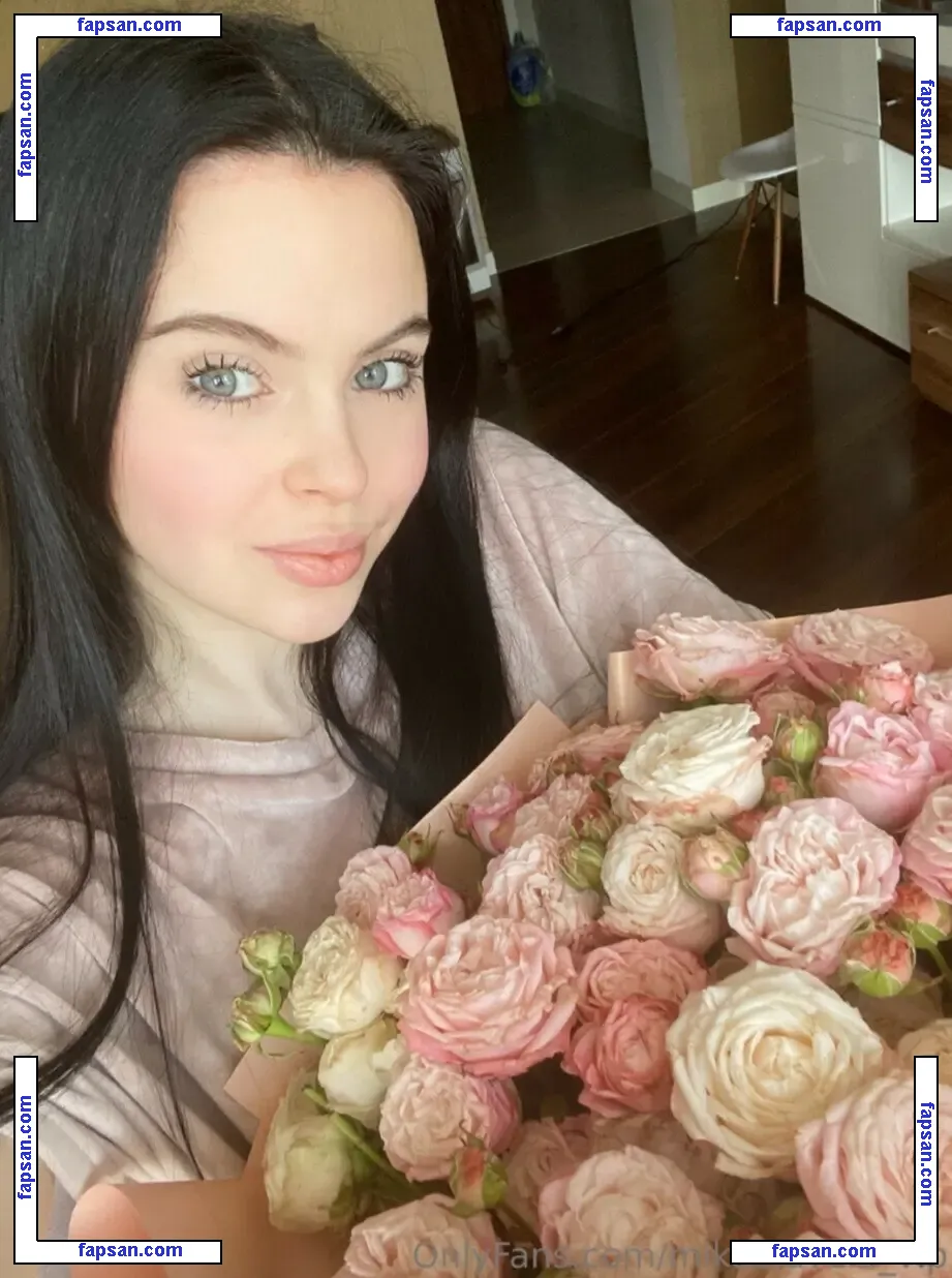 Mikaelavela_vip nude photo #0019 from OnlyFans