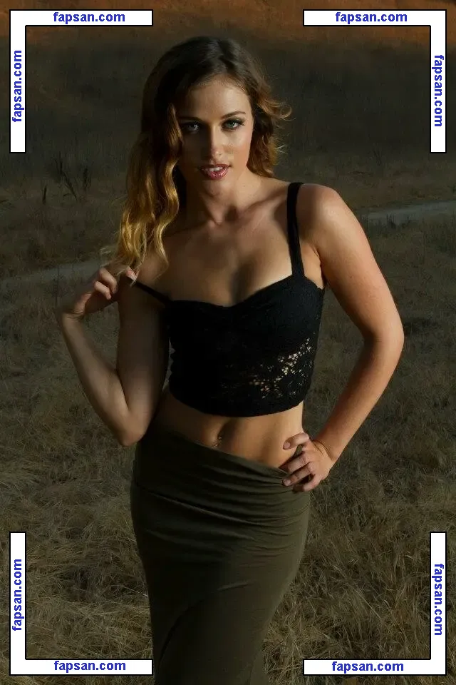 Mikayla Carr nude photo #0004 from OnlyFans