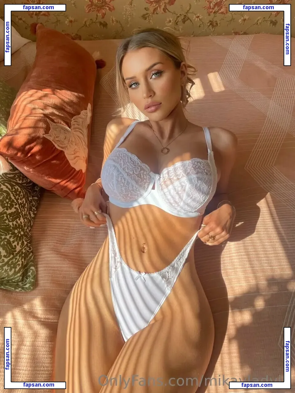 mikayladvip nude photo #0898 from OnlyFans