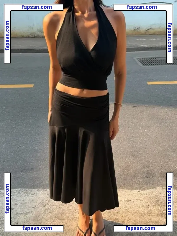 Miki Napolitano голая фото #0005 с Онлифанс