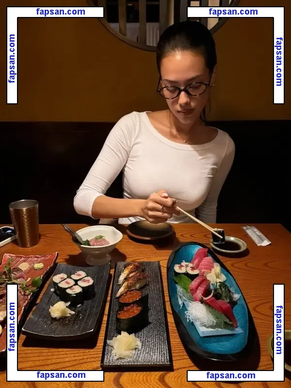 Miki Napolitano голая фото #0006 с Онлифанс