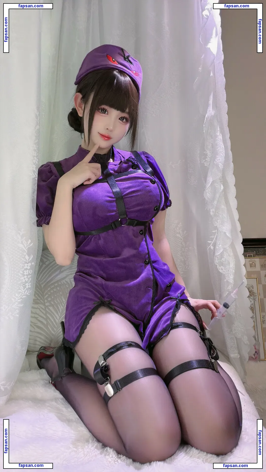 Mikomikoww nude photo #0158 from OnlyFans