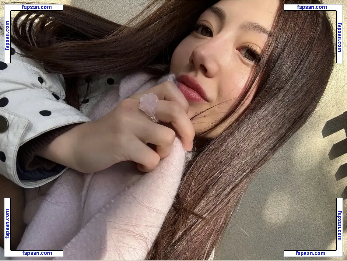 Miku Martineau nude photo #0025 from OnlyFans