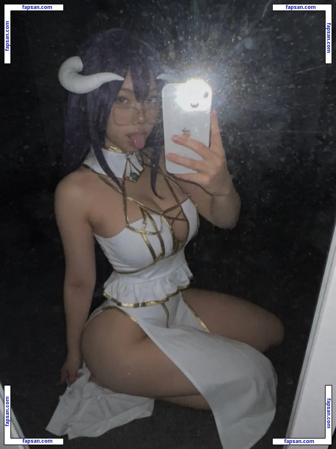 Mikuu.Cosplay nude photo #0013 from OnlyFans