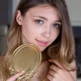 Mila Azul голая #6001