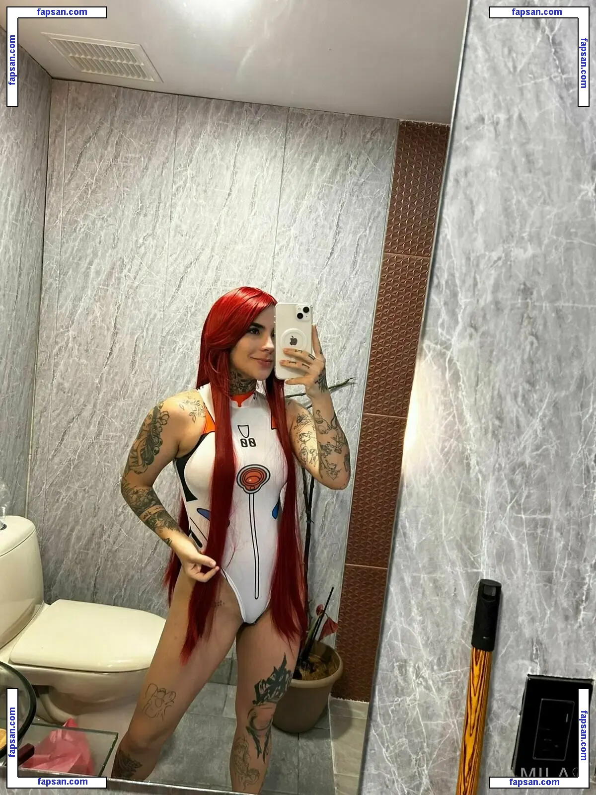 milaarbelaez nude photo #0005 from OnlyFans
