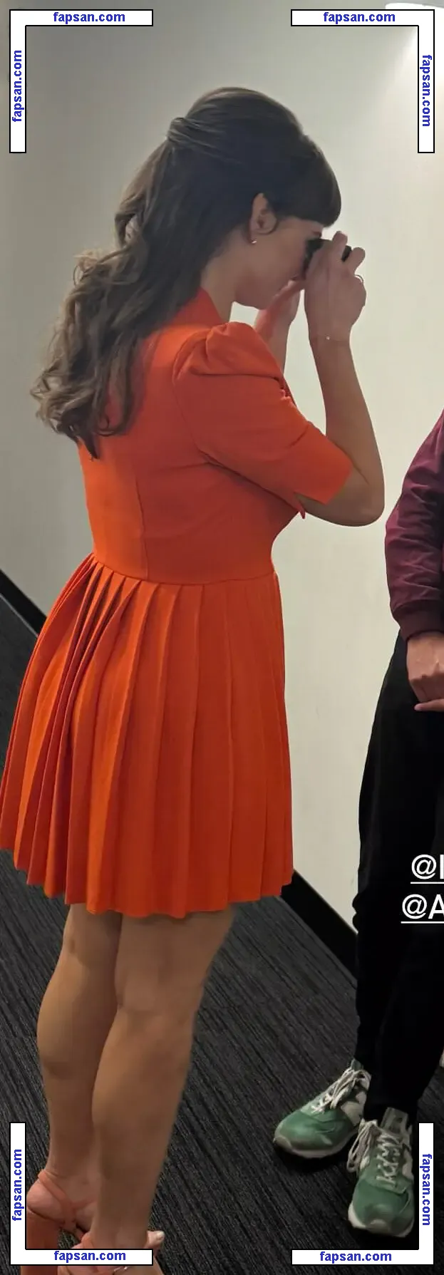 Milana Vayntrub nude photo #0470 from OnlyFans