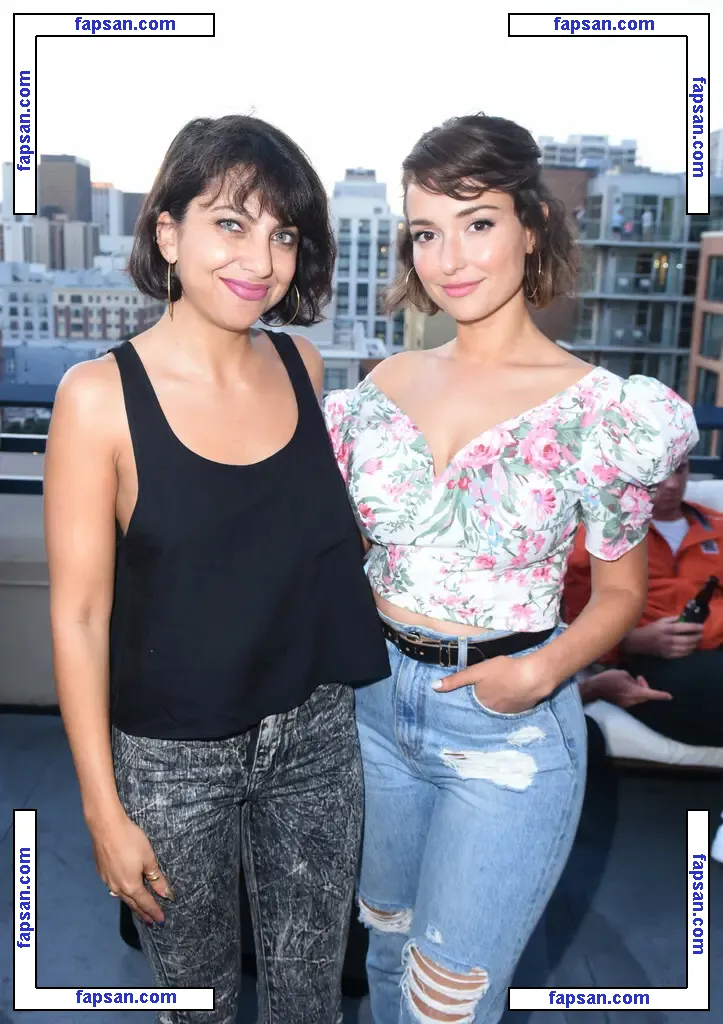 Milana Vayntrub голая фото #0482 с Онлифанс