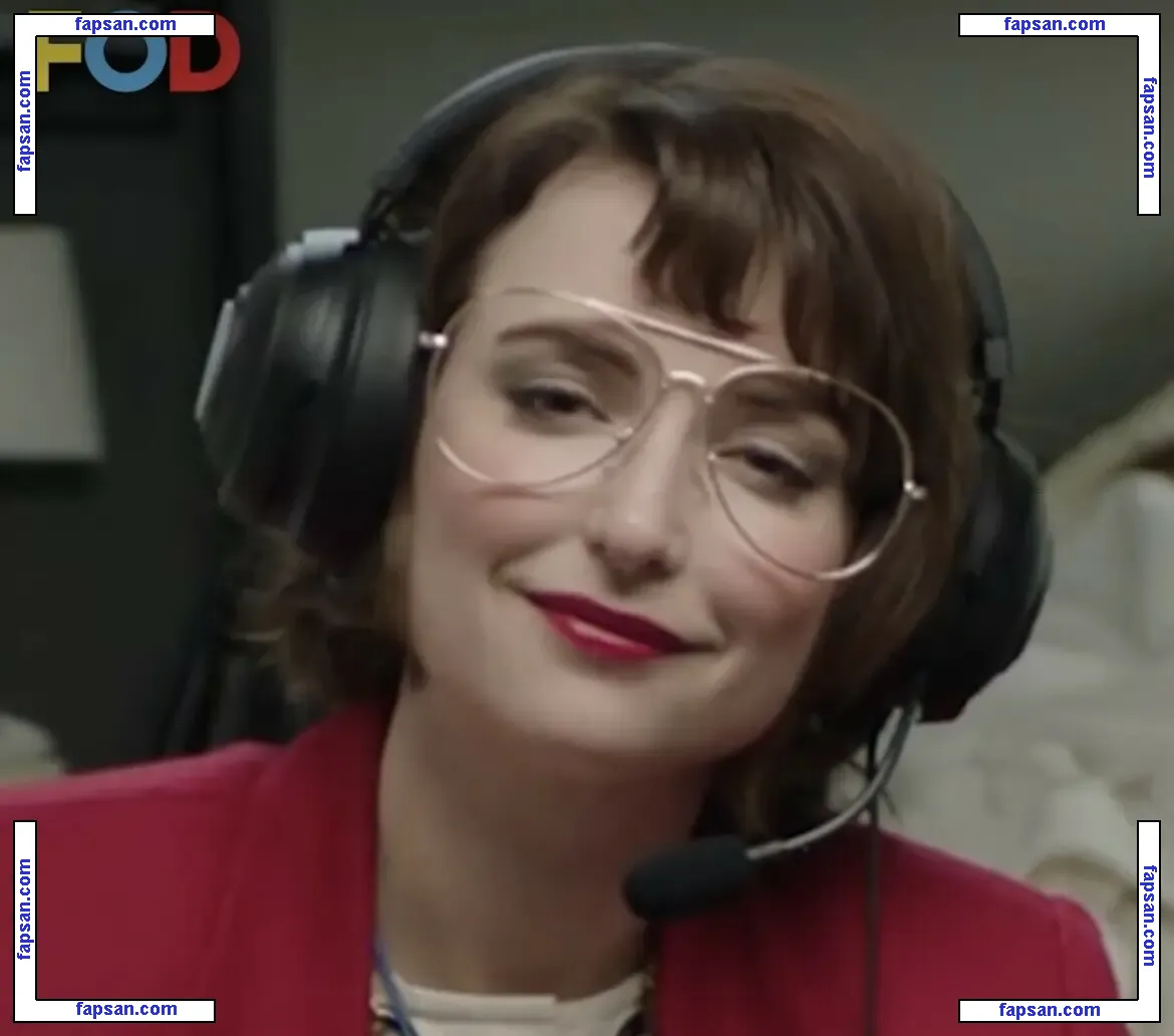 Milana Vayntrub nude photo #0536 from OnlyFans