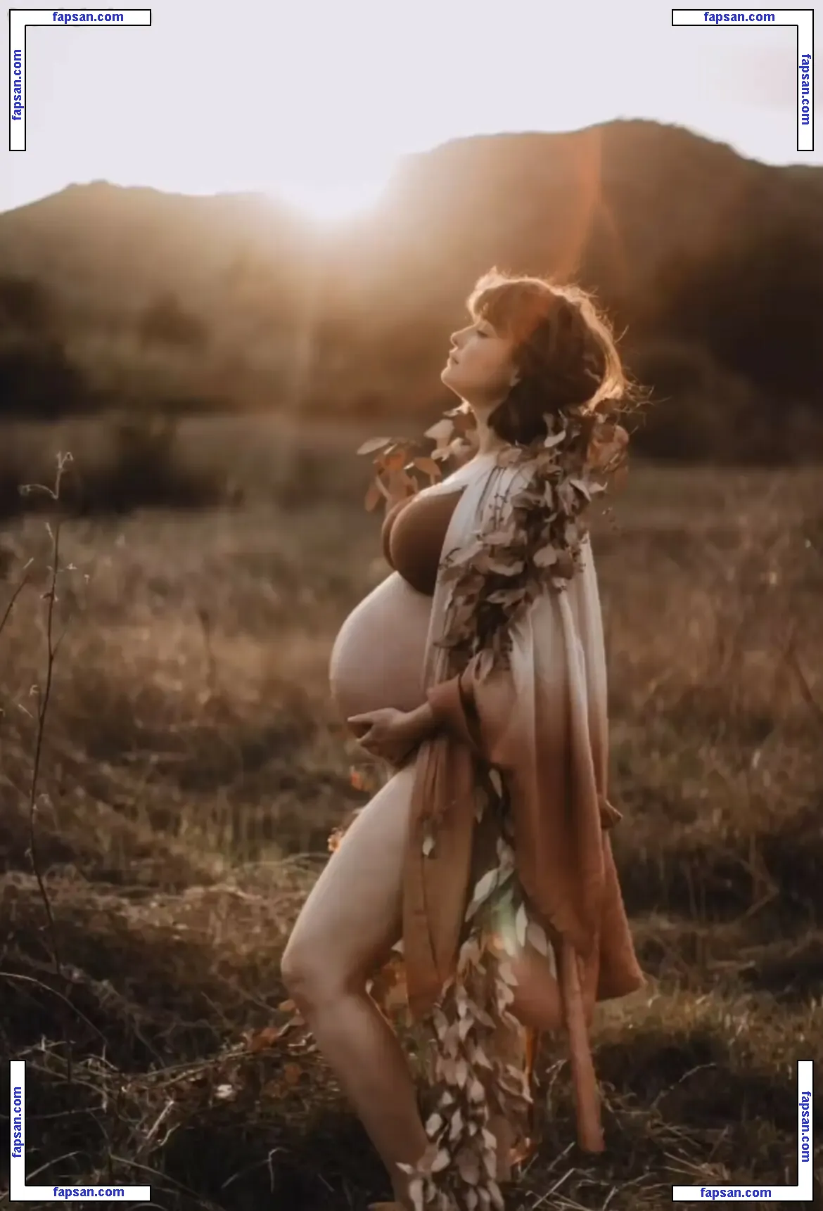 Milana Vayntrub nude photo #0602 from OnlyFans