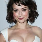 Milana Vayntrub голая #0011