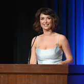 Milana Vayntrub голая #0481