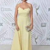 Milana Vayntrub голая #0487