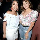 Milana Vayntrub голая #0492