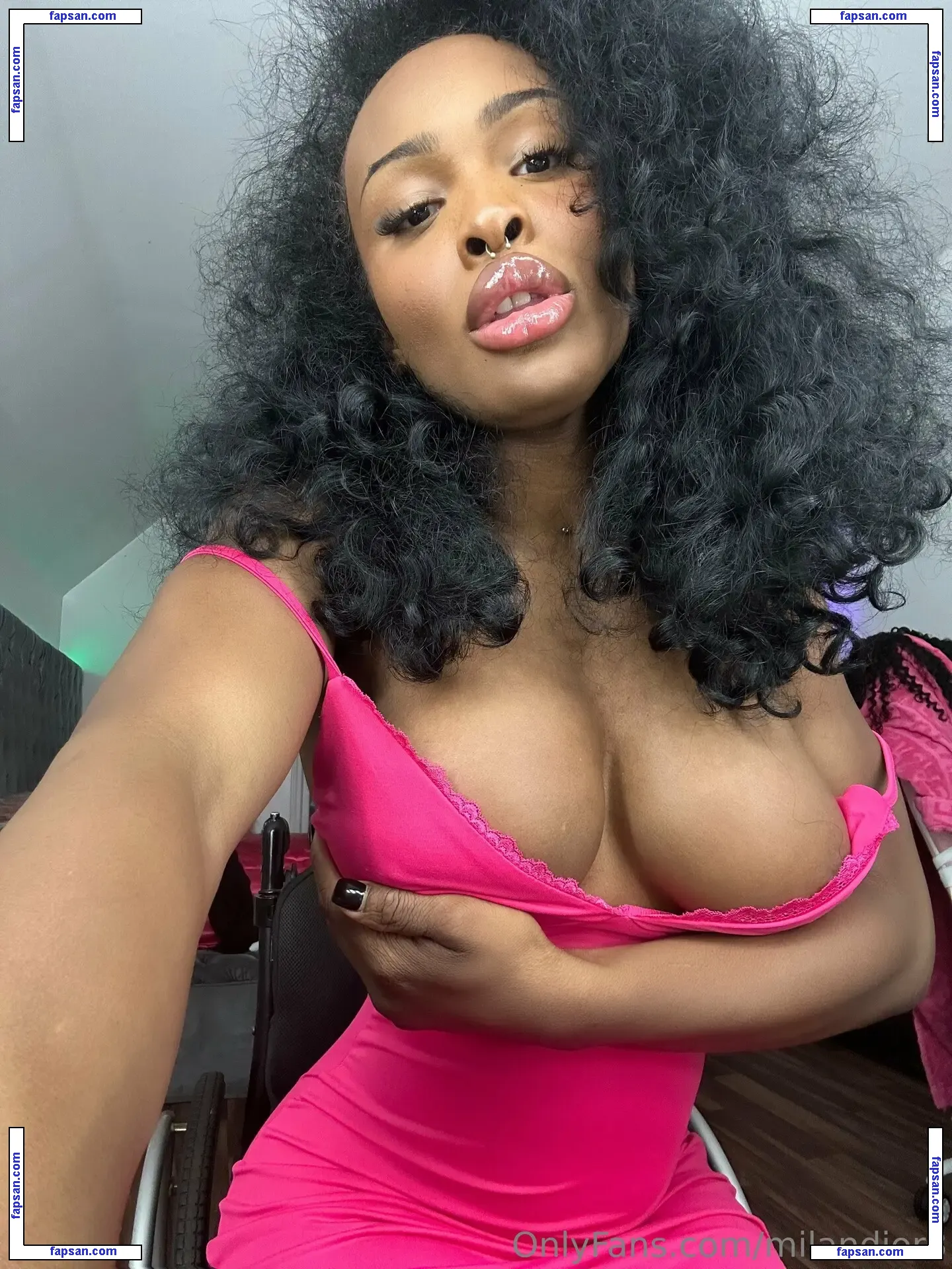 milandior3 nude photo #0063 from OnlyFans
